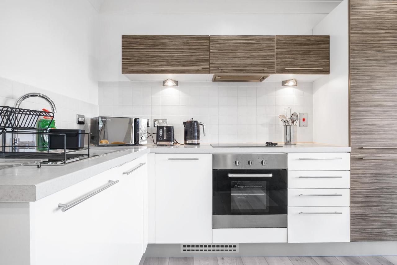 Ebra Stays - Luxury 2 Bedroom Apartment - Birmingham Exteriör bild