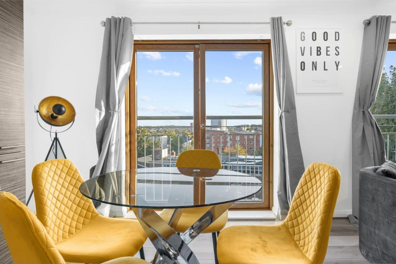 Ebra Stays - Luxury 2 Bedroom Apartment - Birmingham Exteriör bild