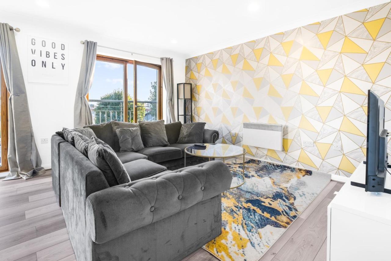 Ebra Stays - Luxury 2 Bedroom Apartment - Birmingham Exteriör bild